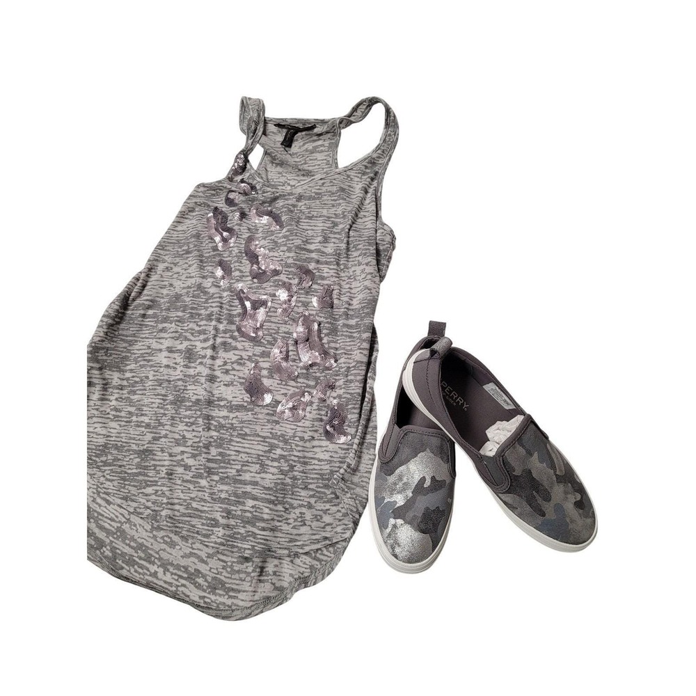 Sperry Crest TG Lether Camo Silver Womens Sneakers Size 7M With Tank Top Size‎ S